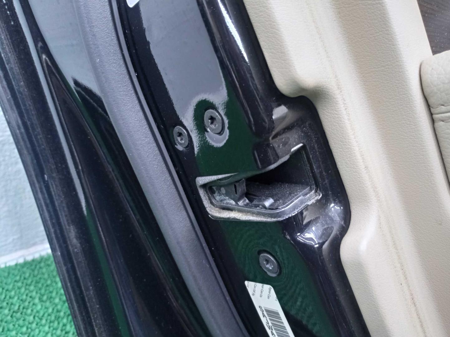 Дверь передняя левая