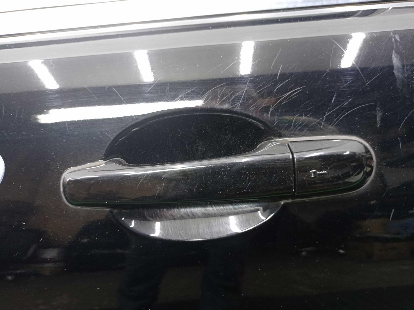 Дверь передняя левая