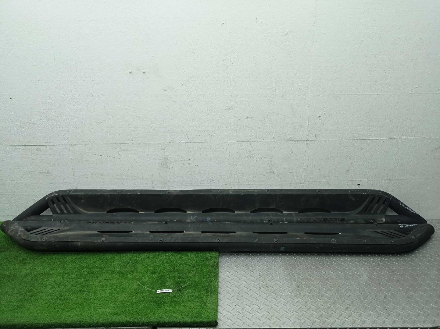 Подножка правая