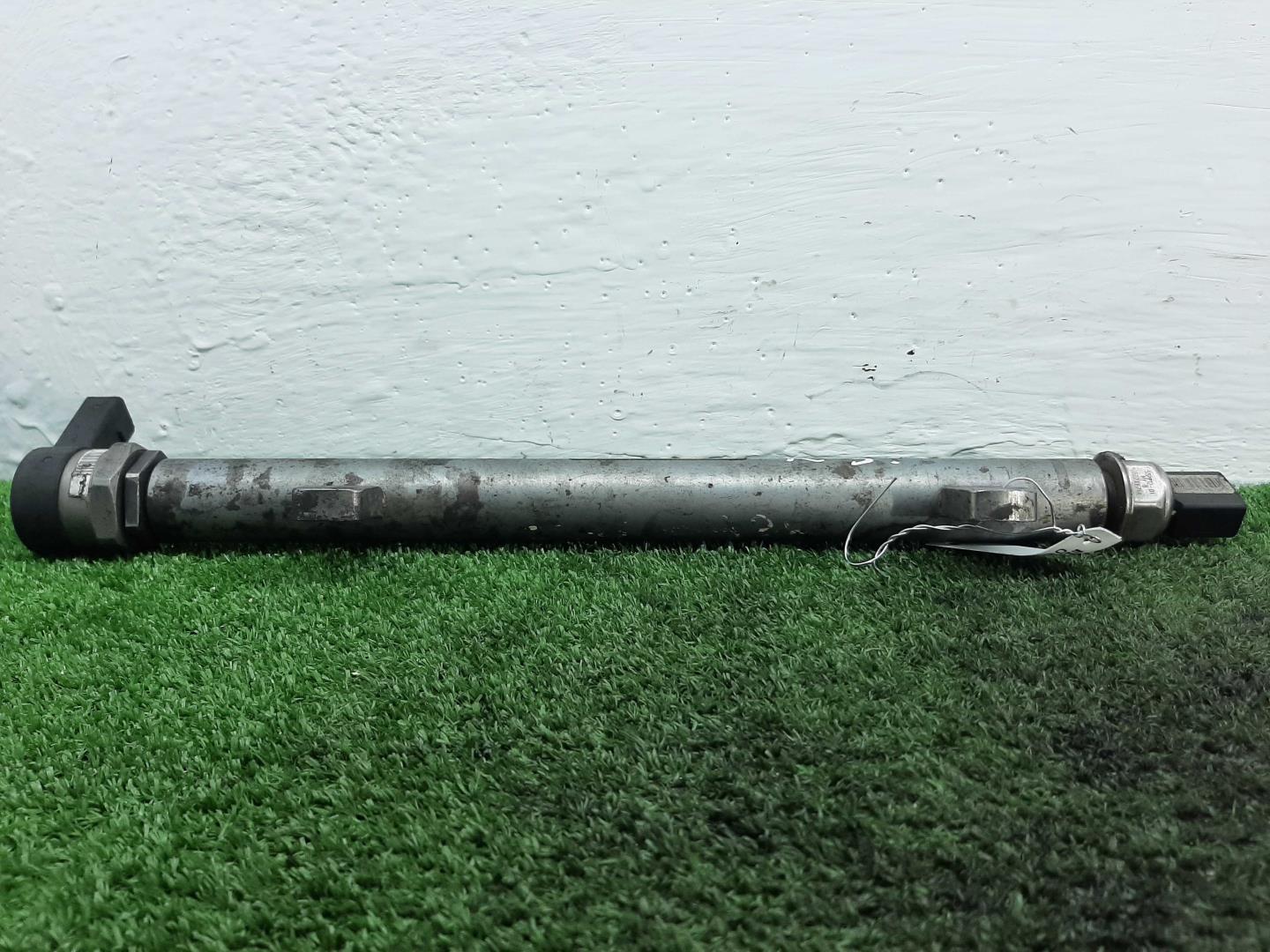 Рейка топливная (рампа)