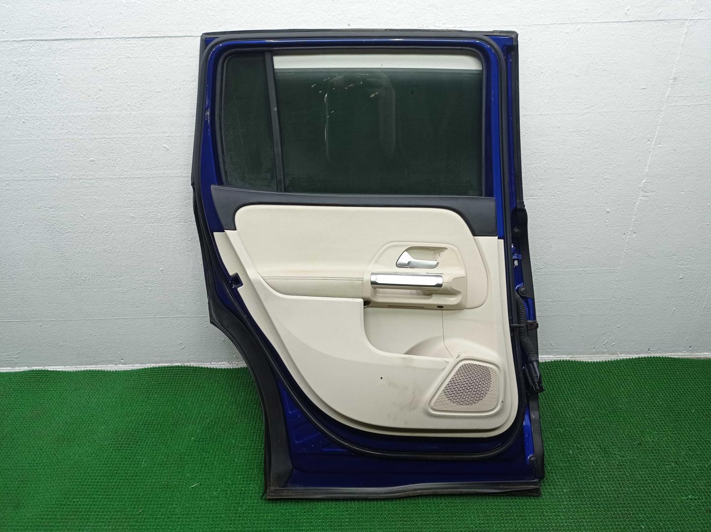 Ручка двери задней наружная левая