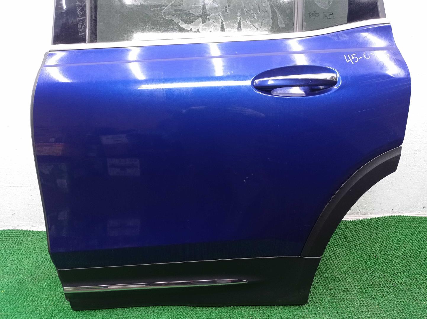 Ручка двери задней наружная левая