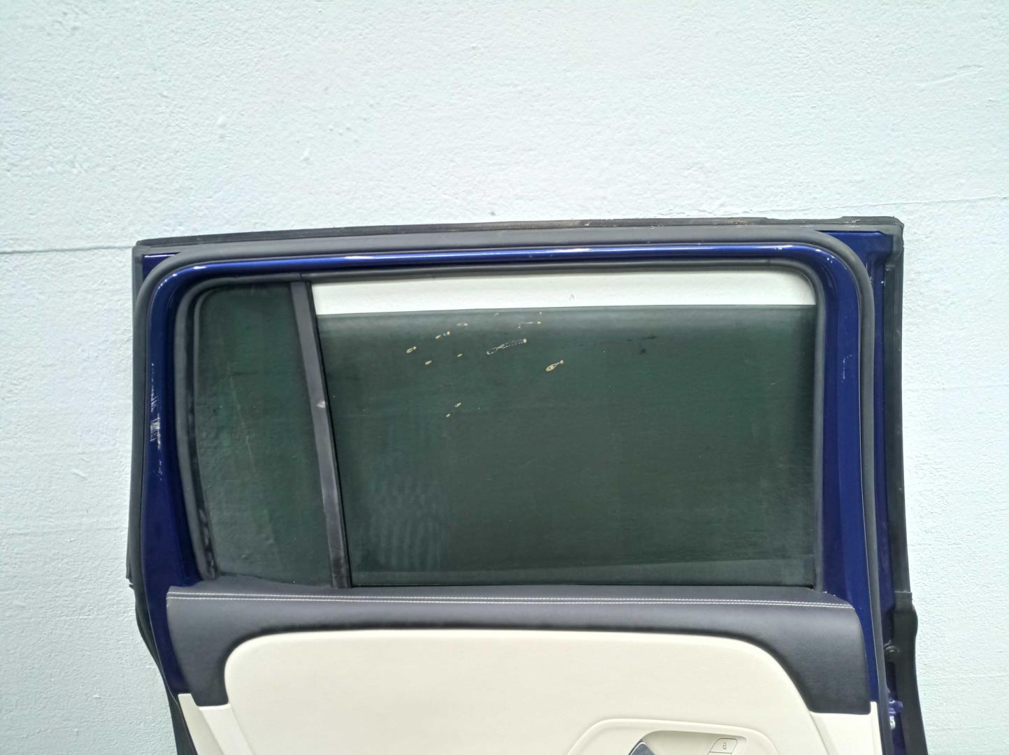 Накладка (кузов наружные)