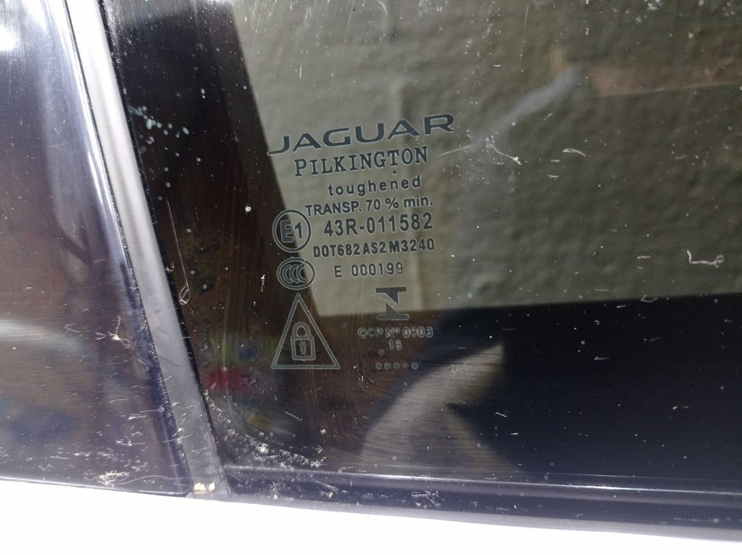 Дверь задняя правая