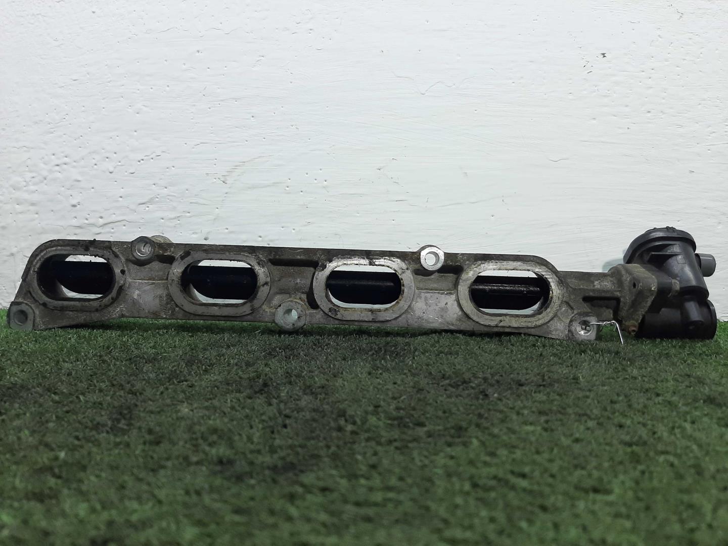 Коллектор впускной