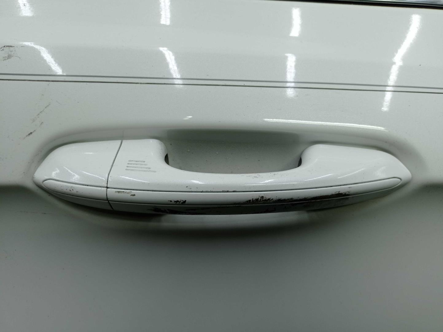 Ручка двери задней наружная правая