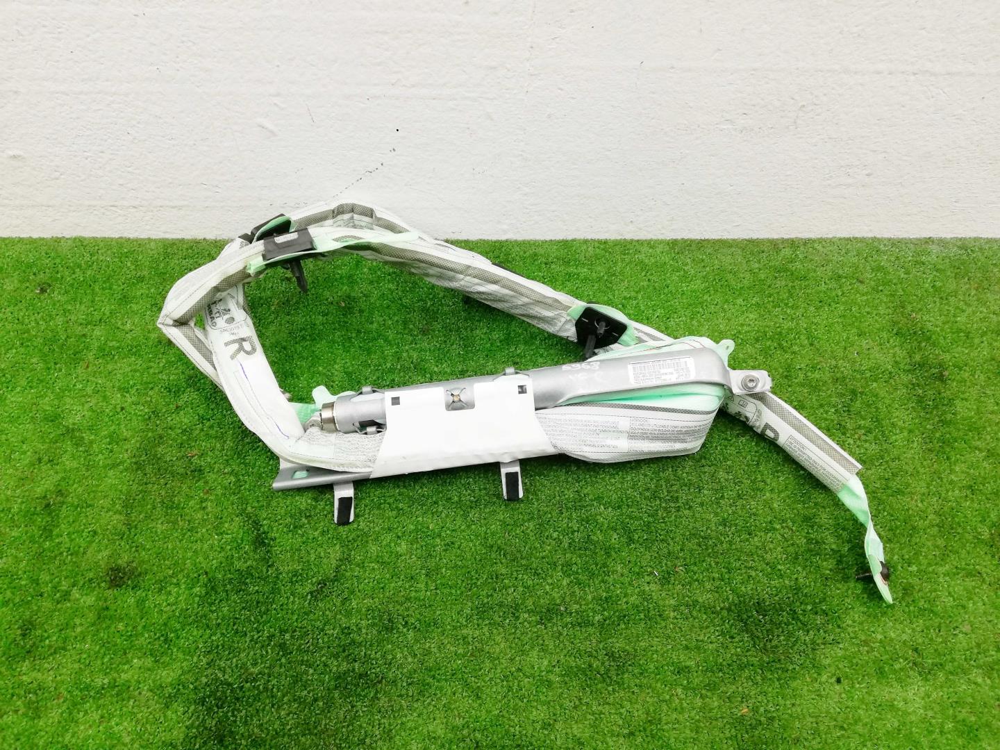 Подушка безопасности боковая (шторка)