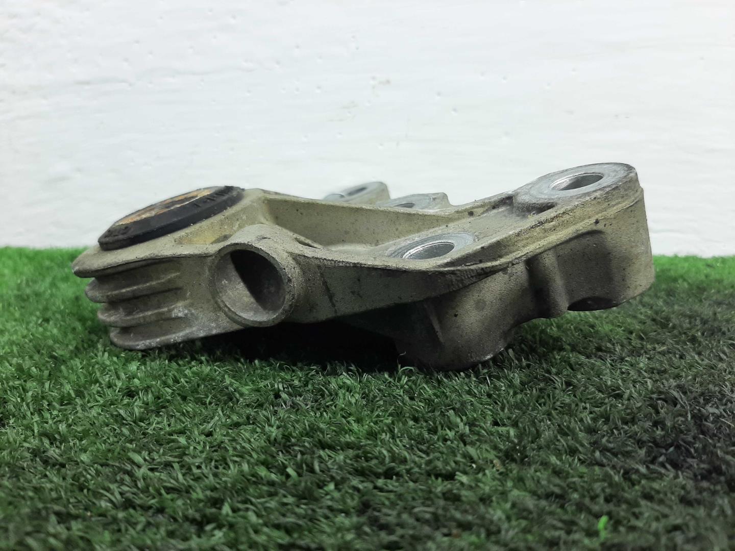 Кронштейн КПП