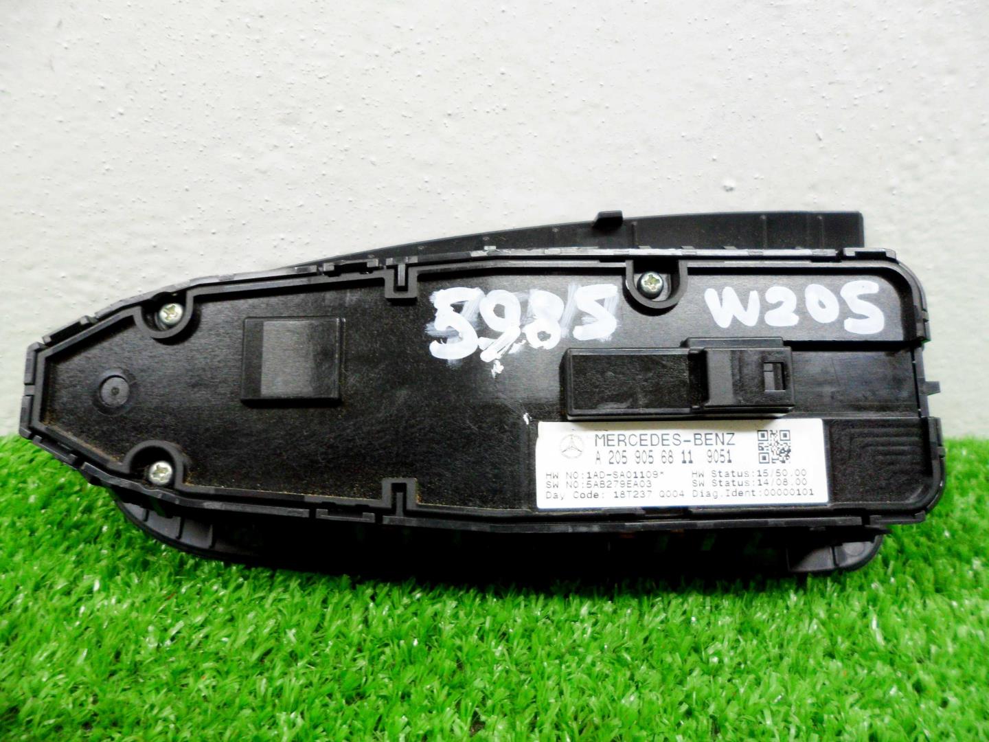 Кнопка стеклоподъемника