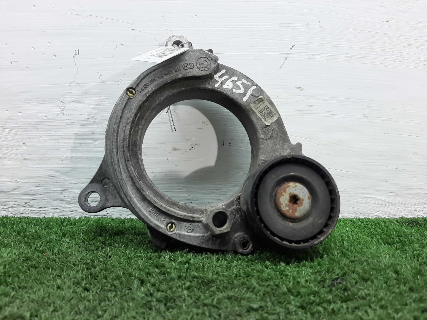 Натяжитель ремня