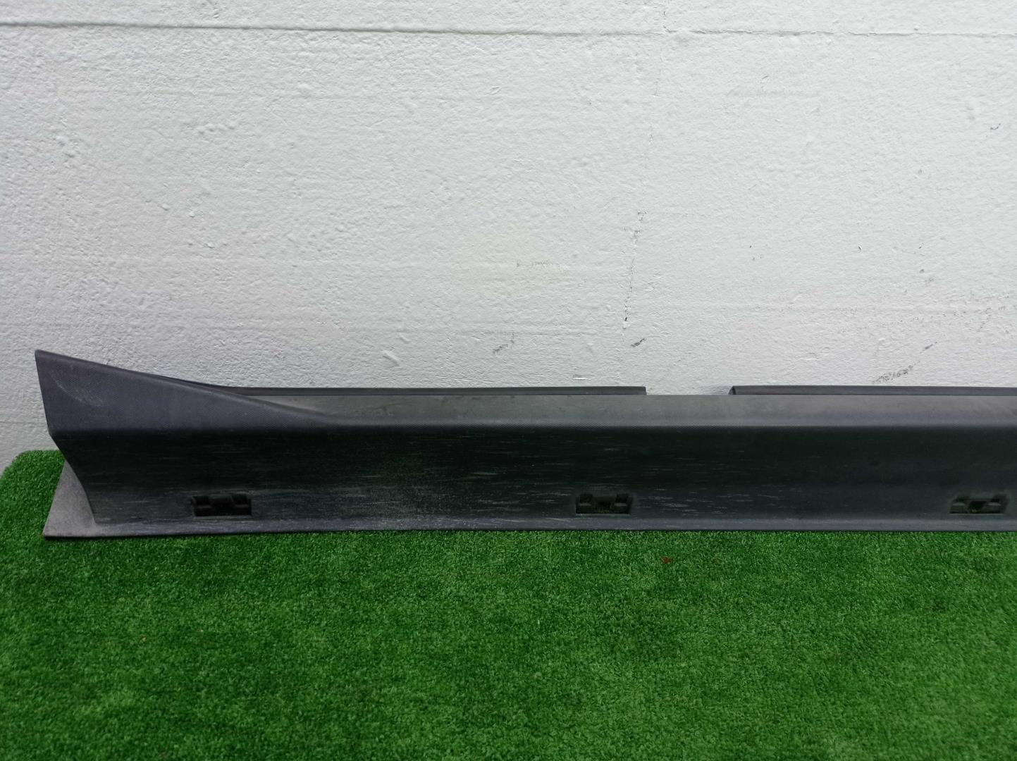 Накладка на порог (наружная)