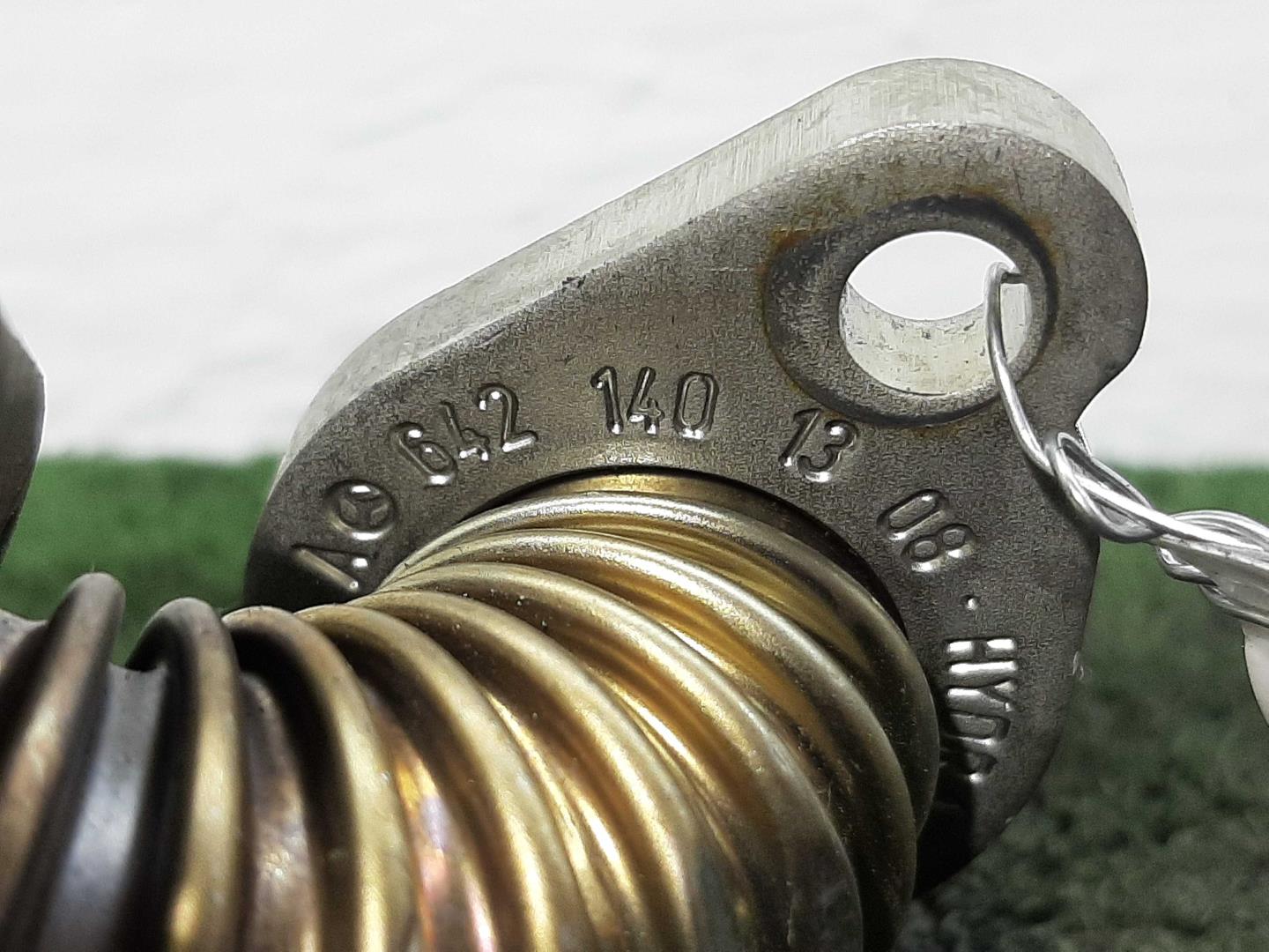 Трубка картерных газов