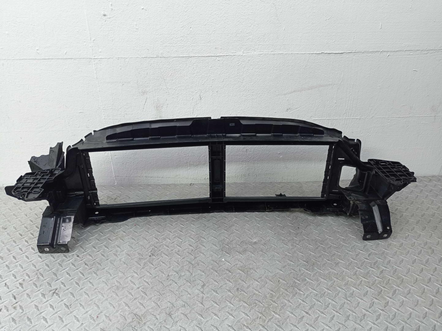 Панель передняя (телевизор)