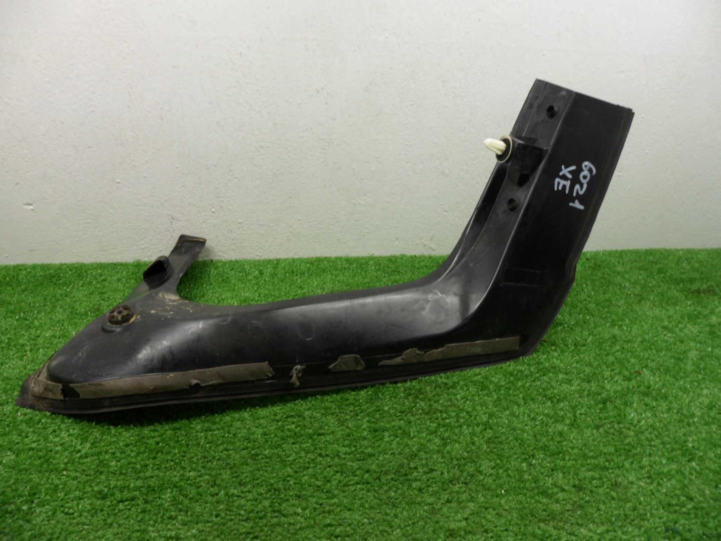 Обшивка багажника