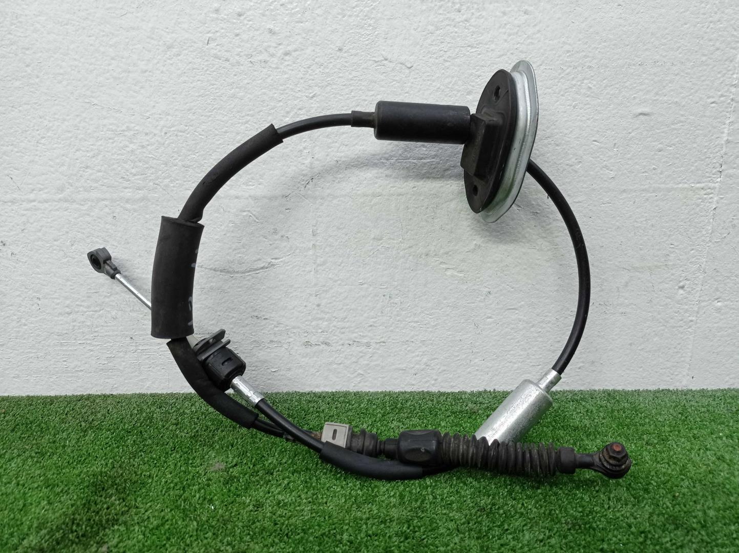 Трос КПП (выбора/переключения передач)