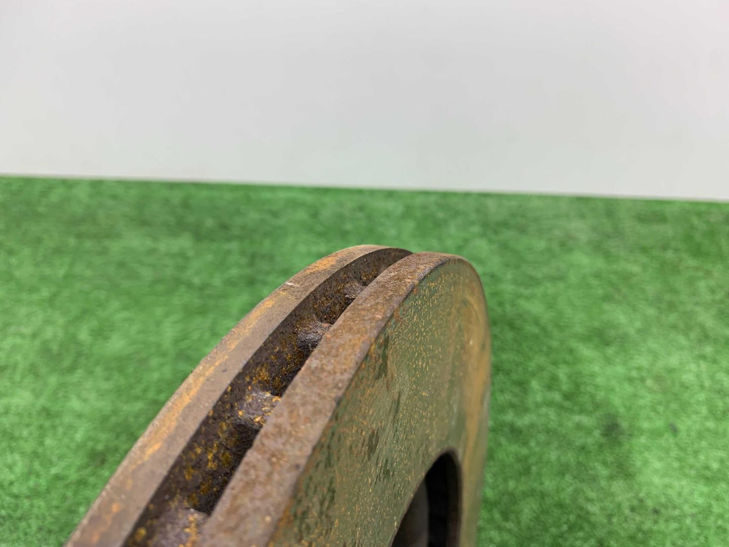 Диск тормозной передний вентилируемый