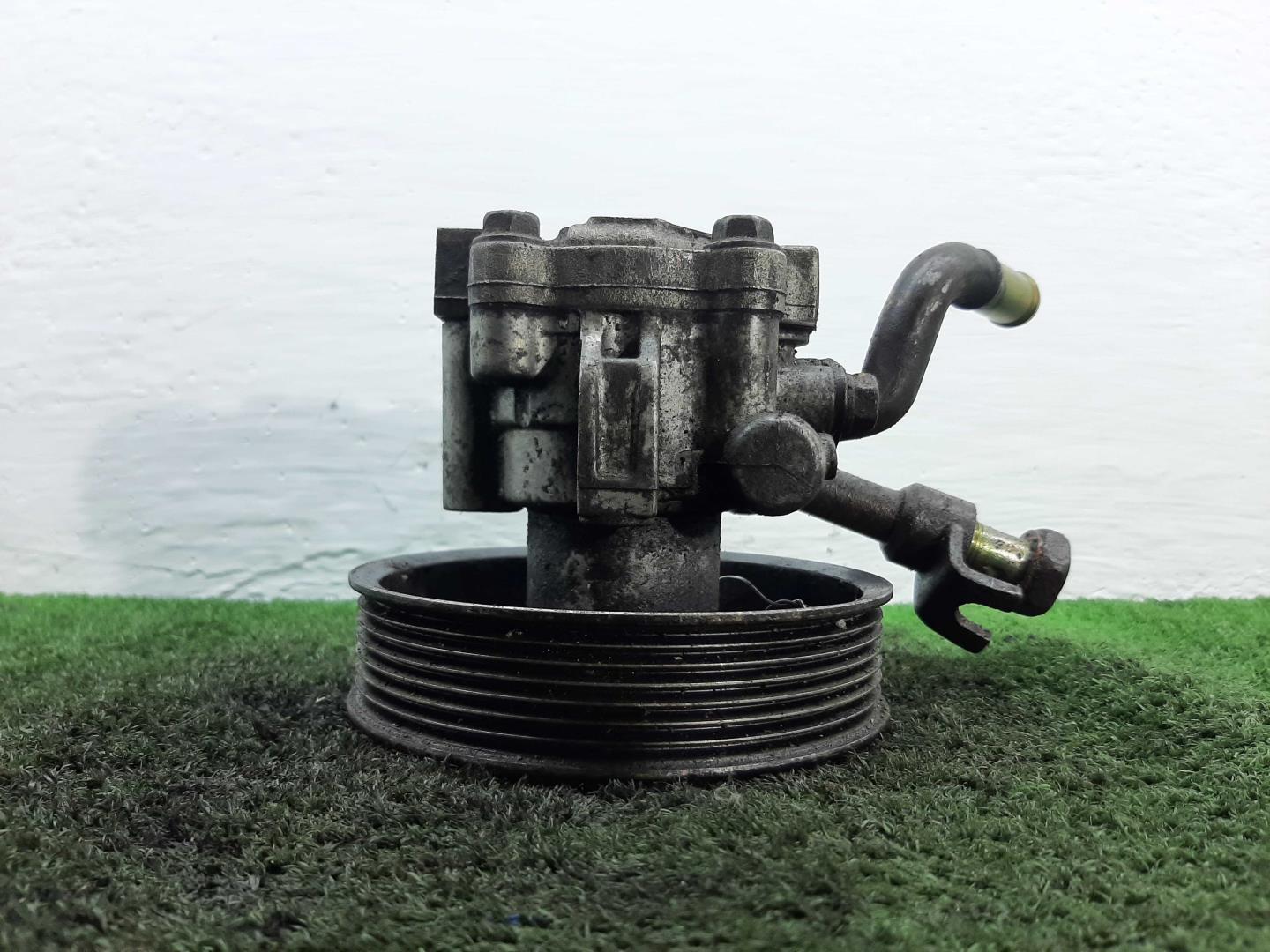 Насос ГУР (гидроусилитель руля)