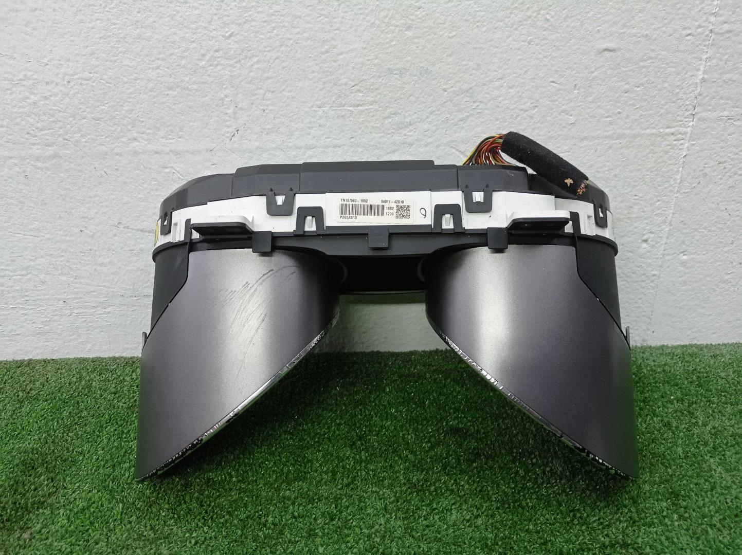 Панель приборов