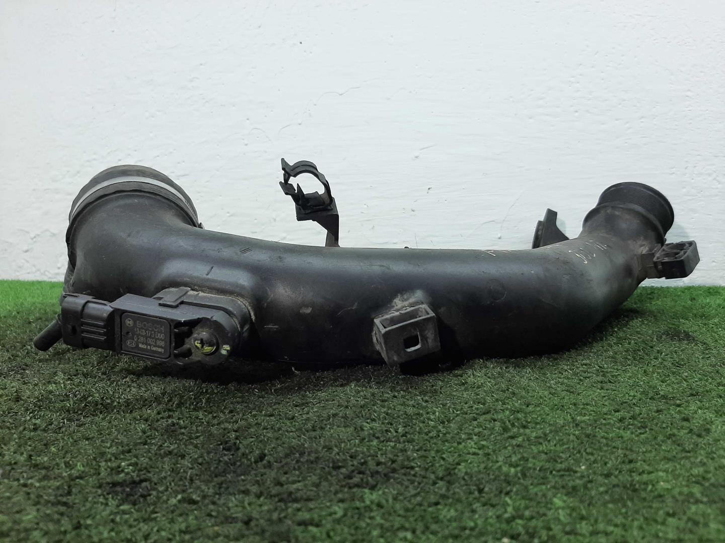 Патрубок интеркулера