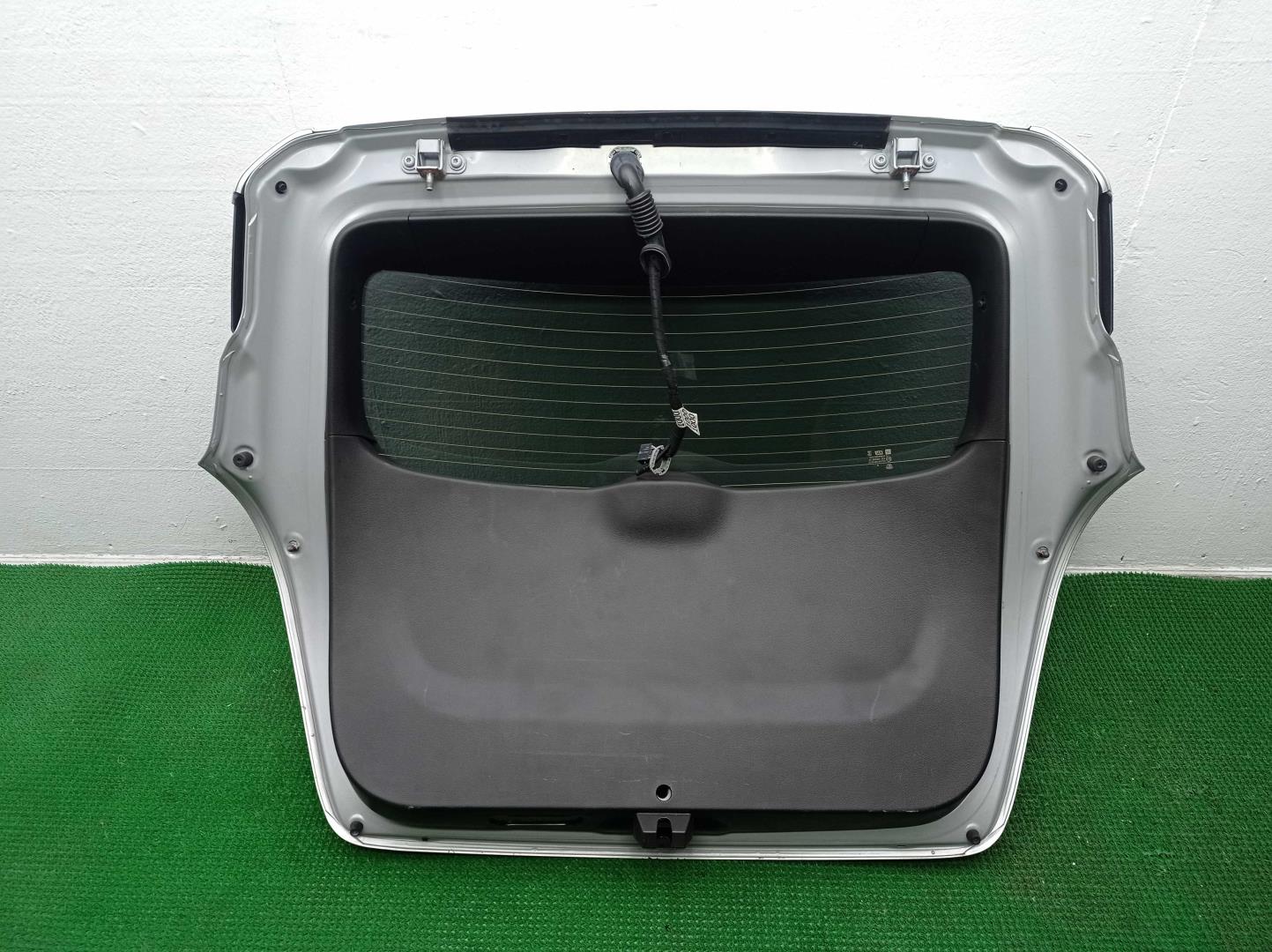 Крышка багажника