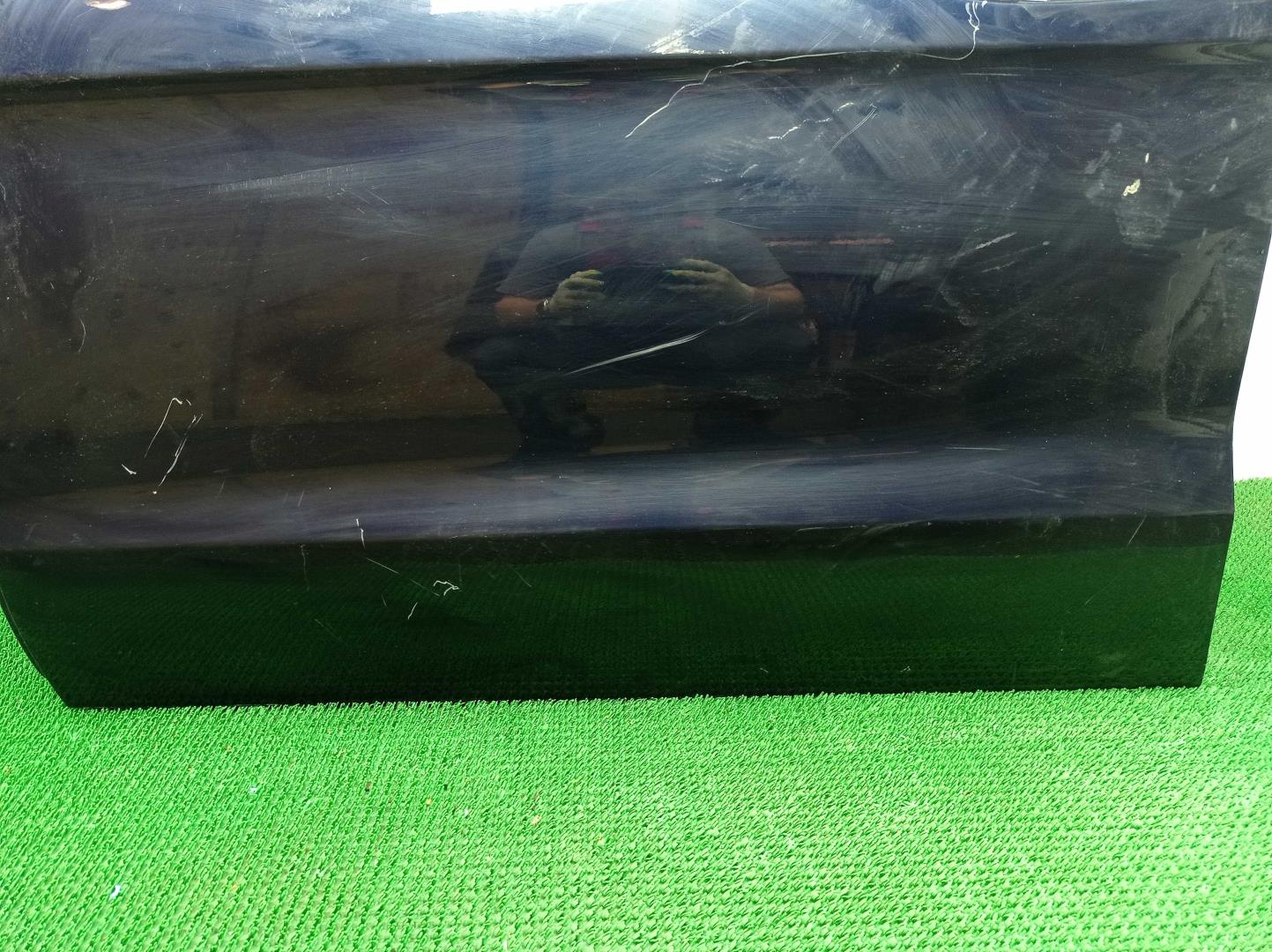 Стекло двери передней левой