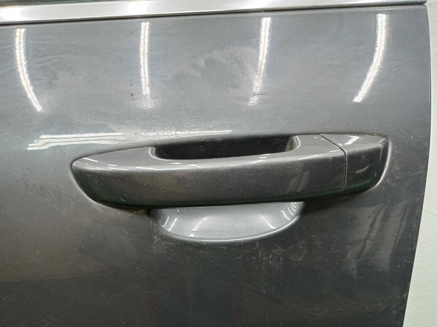 Ручка двери передней наружная левая