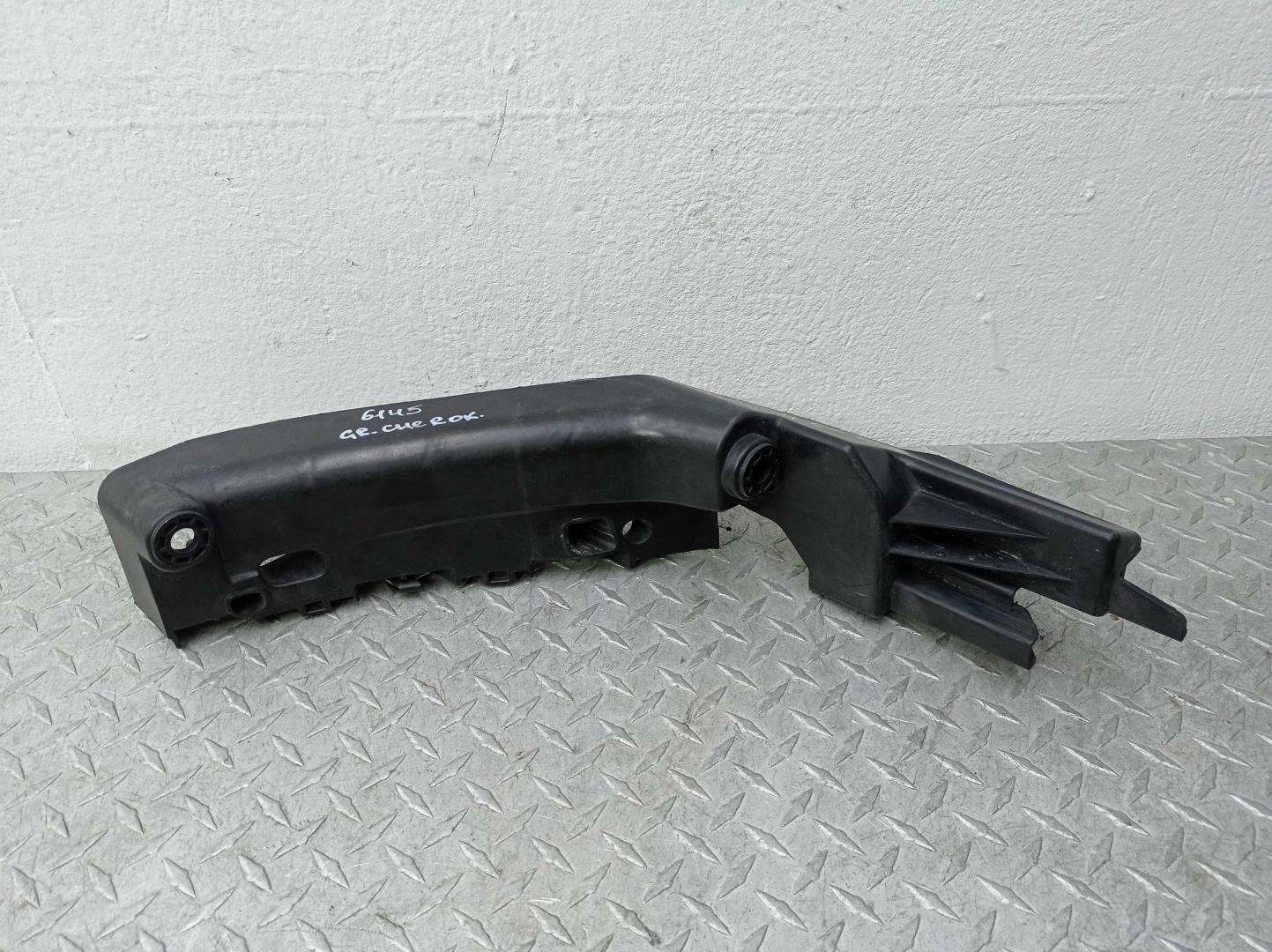 Крепеж фары