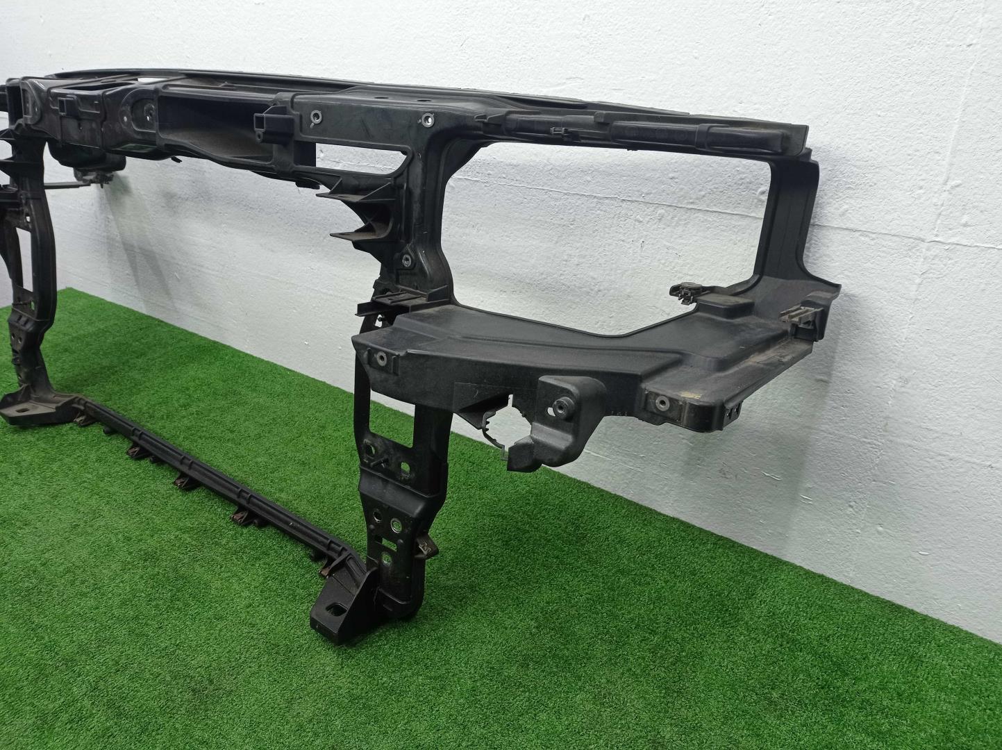 Панель передняя (телевизор)