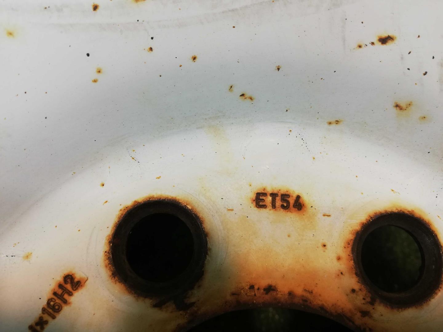 Диск колесный штампованный стальной