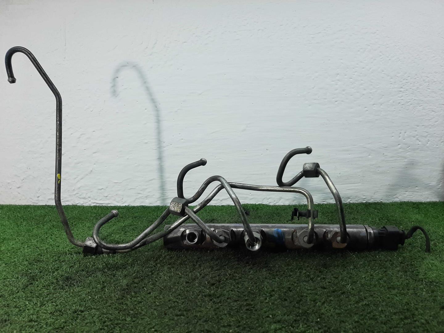 Рейка топливная (рампа)