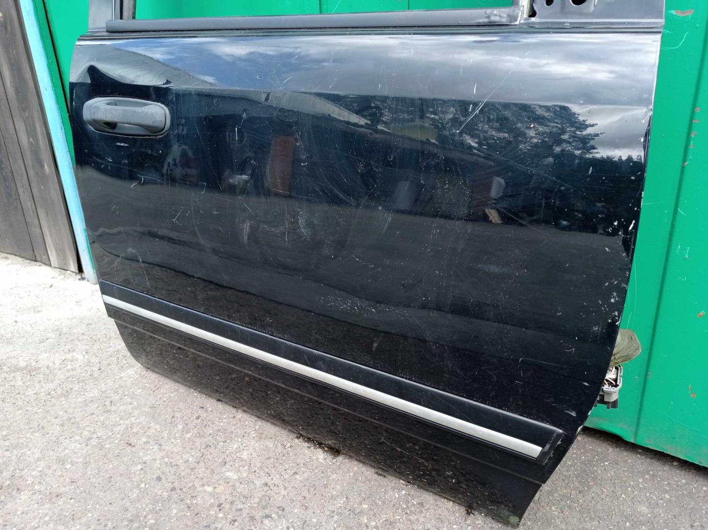 Ручка двери передней наружная правая