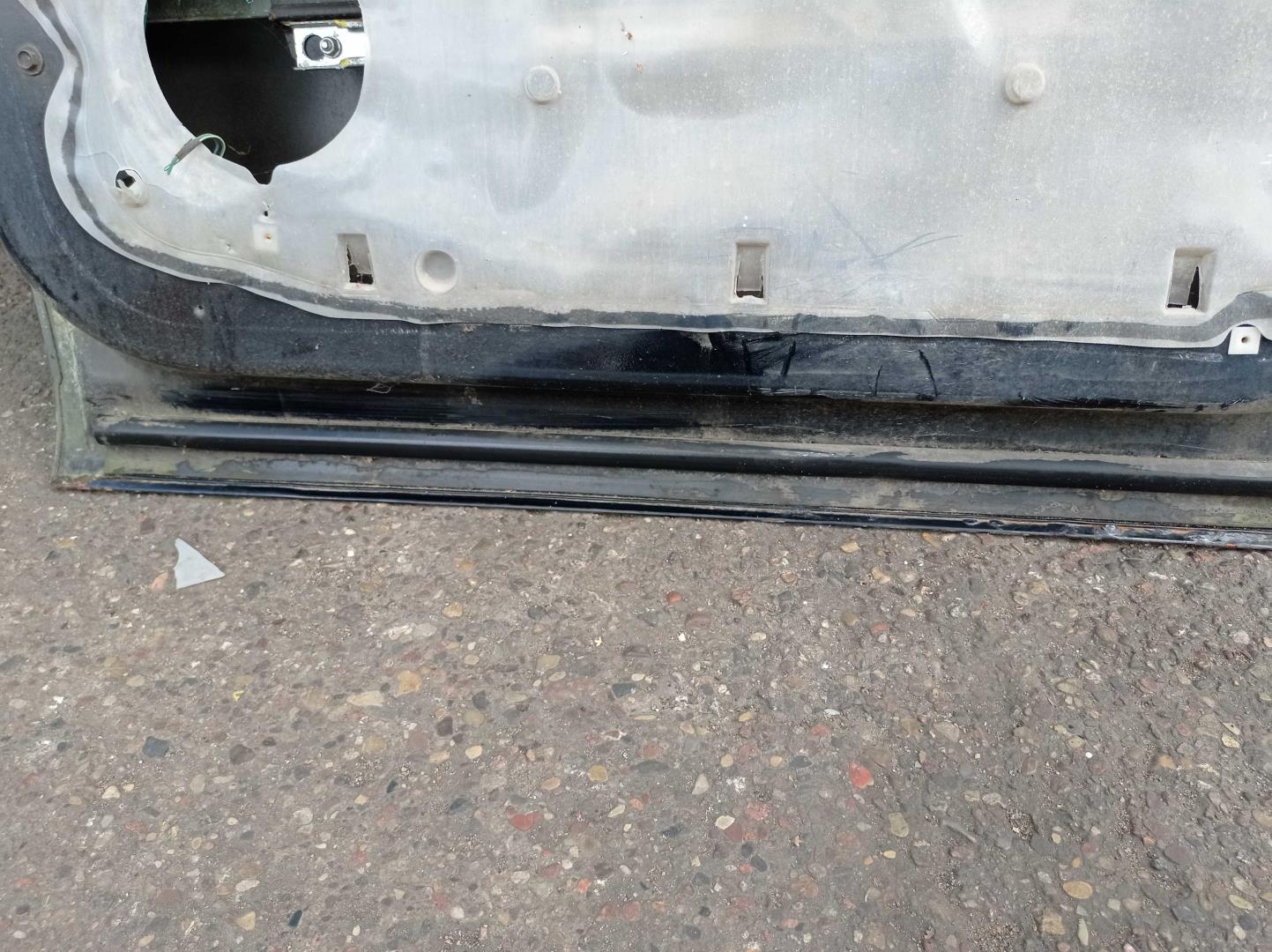 Ручка двери передней наружная правая