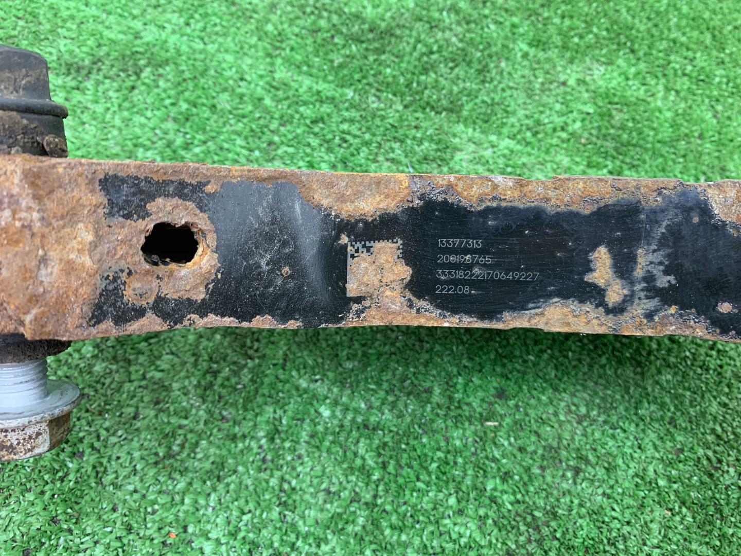 Рычаг задний правый