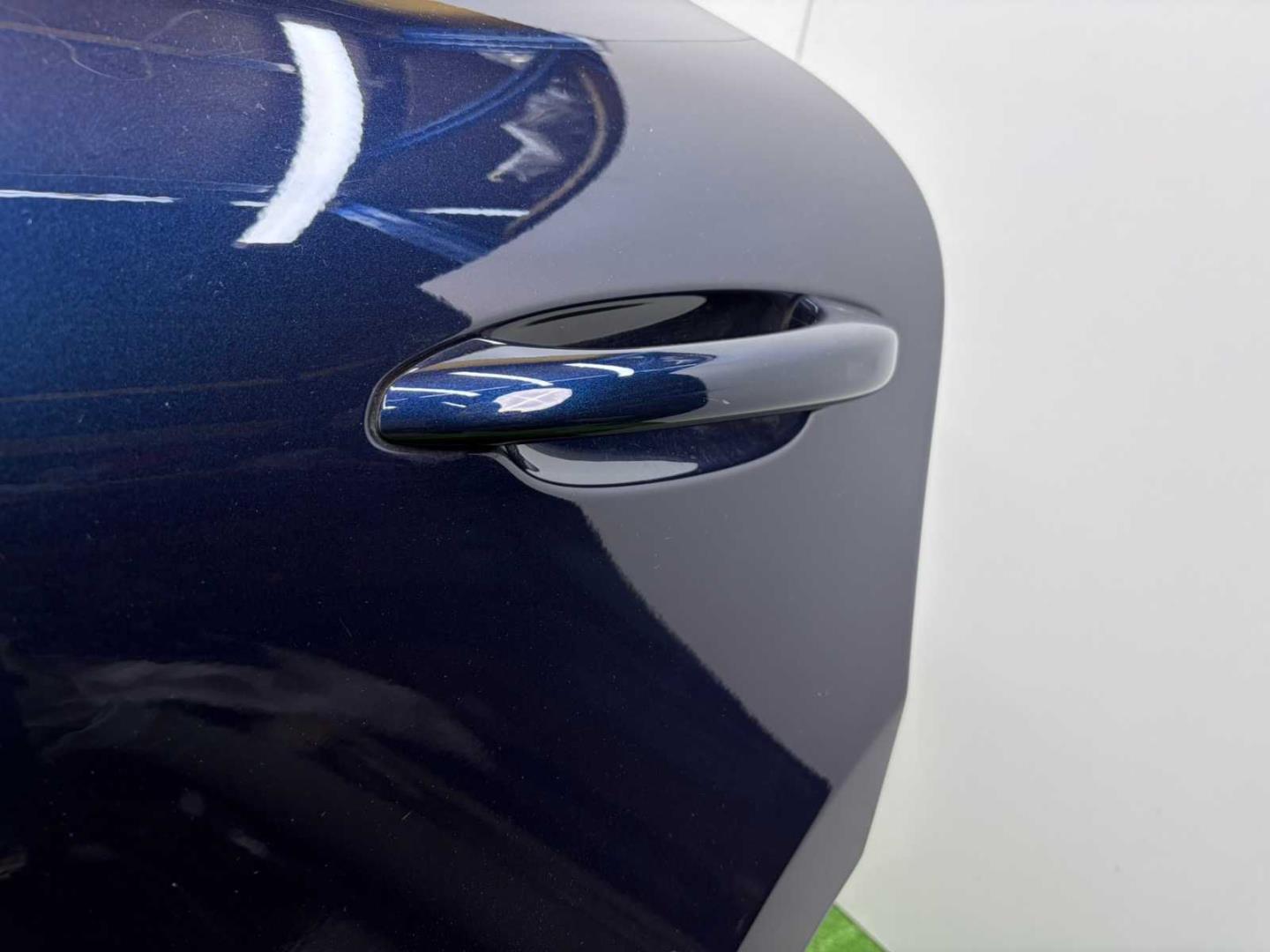 Дверь задняя левая