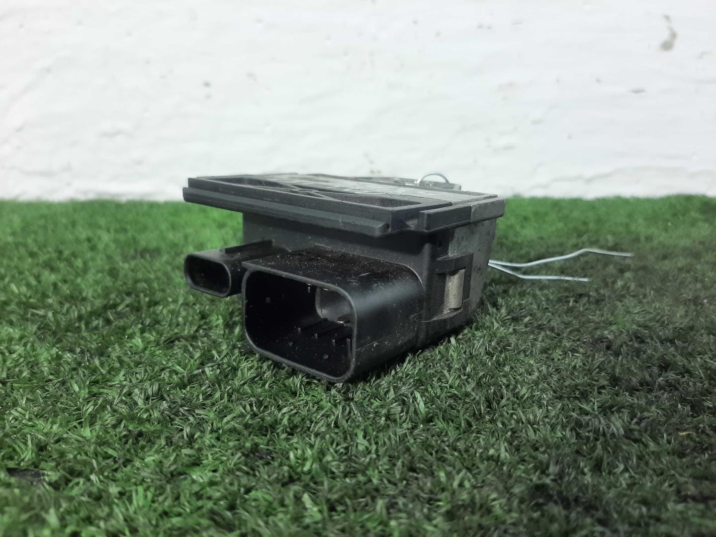 Реле свечей накала