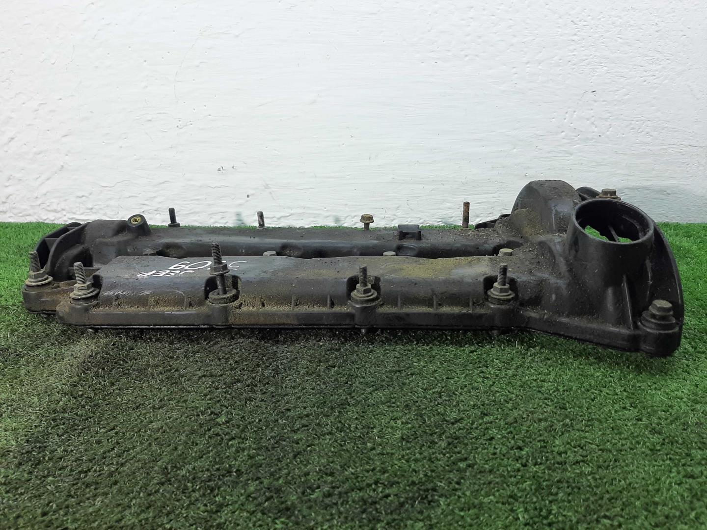 Крышка клапанная ГБЦ