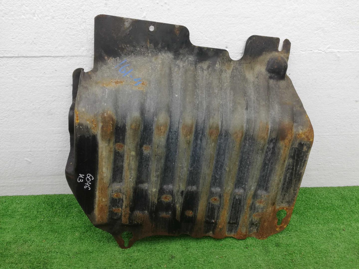 Защита антигравийная