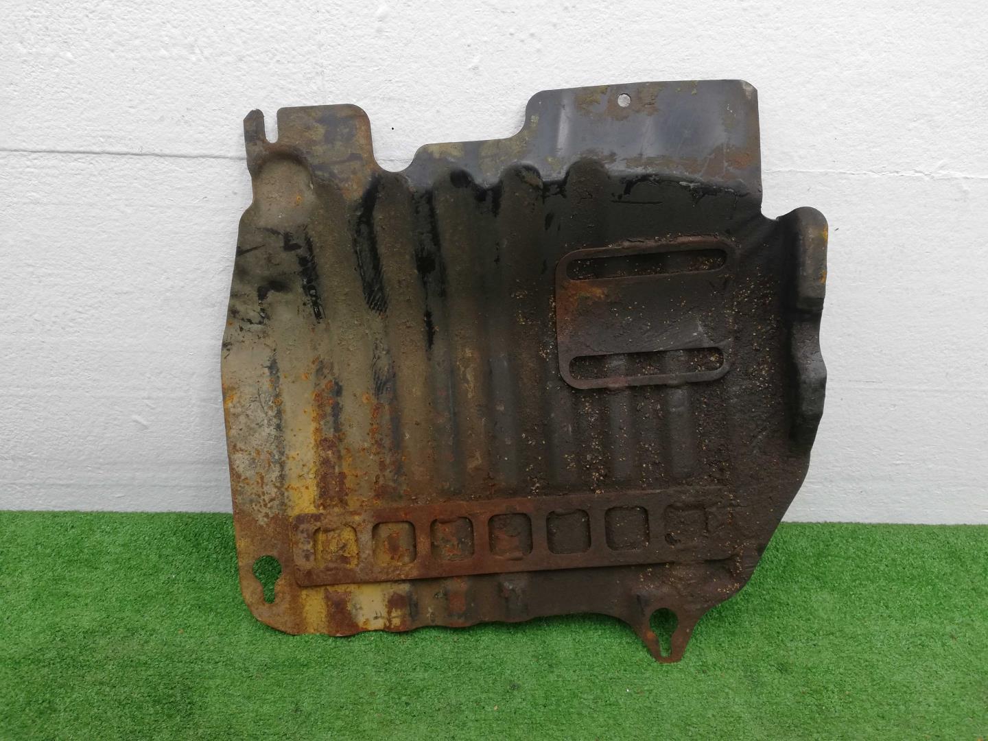 Защита антигравийная