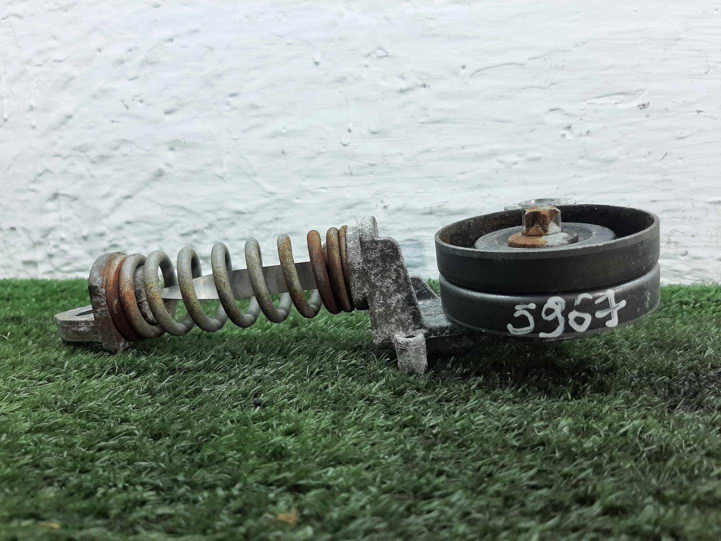 Натяжитель ремня