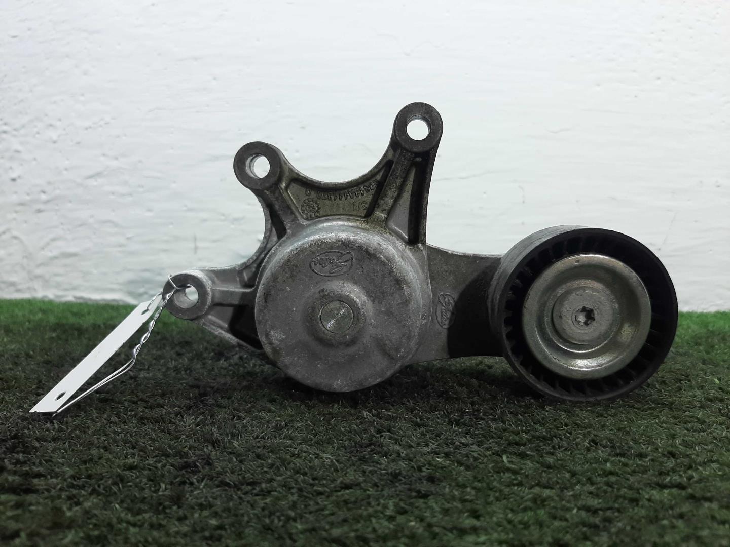 Натяжитель ремня