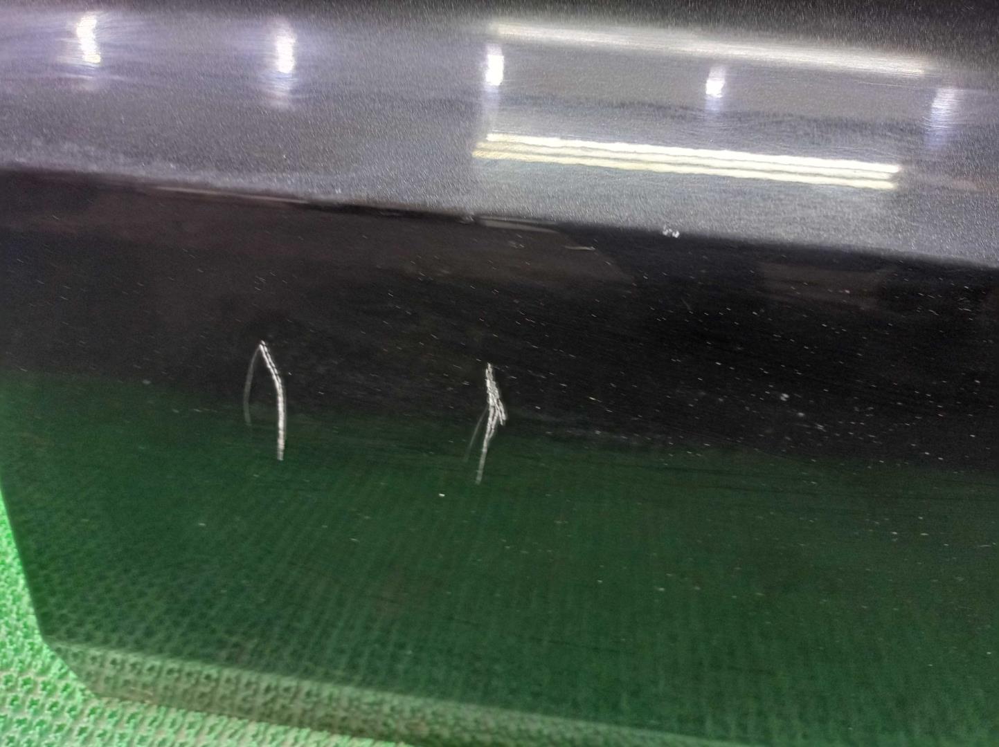 Замок двери передней правой