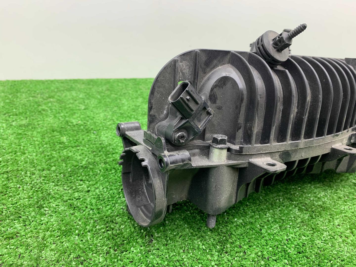 Коллектор впускной