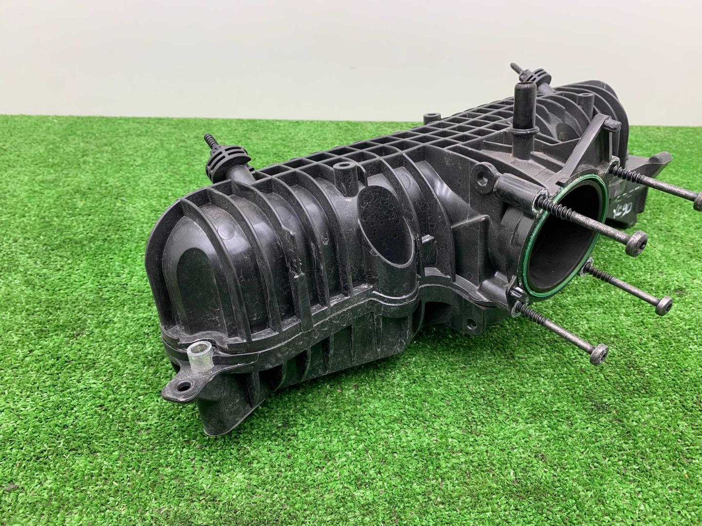 Коллектор впускной