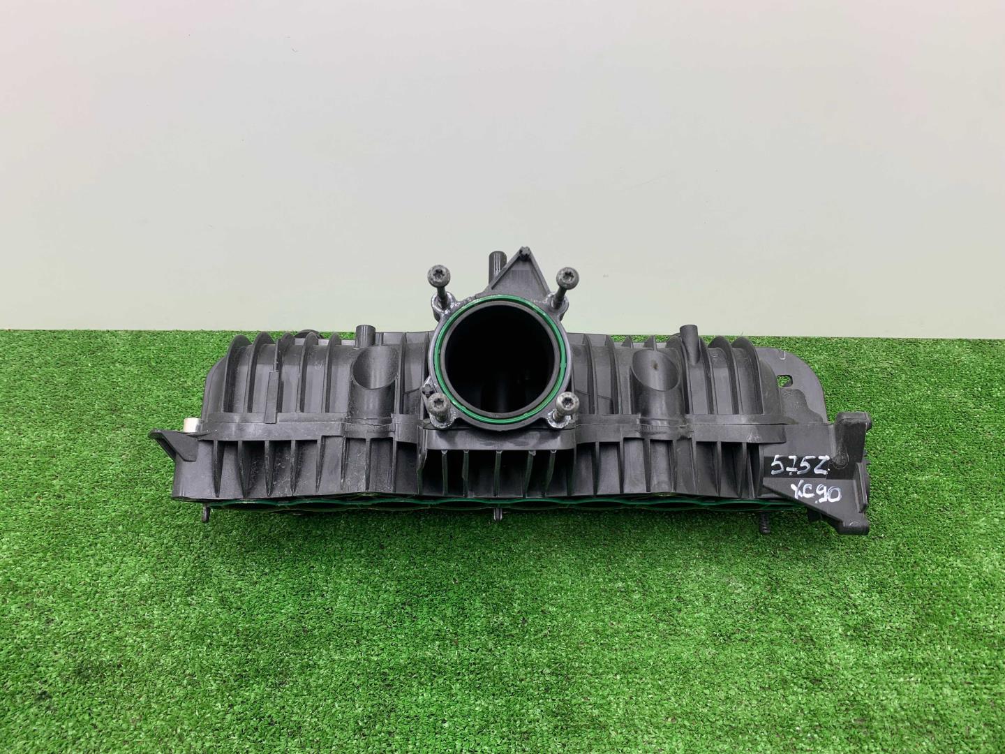 Коллектор впускной