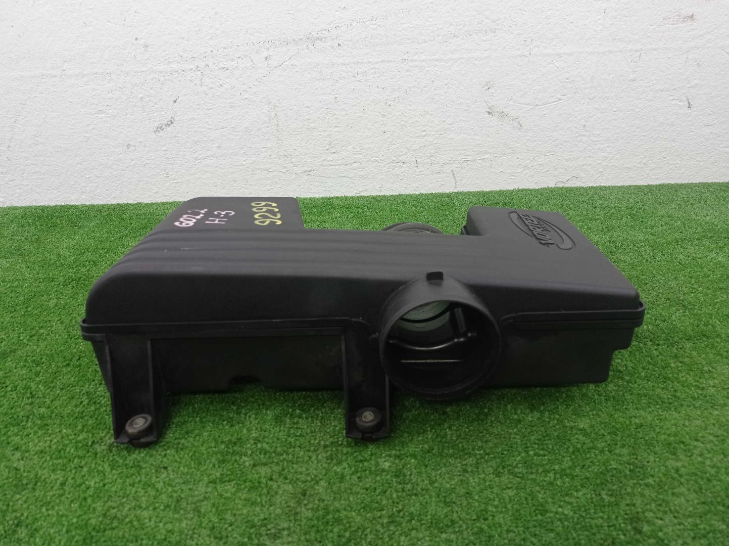 Резонатор воздушного фильтра