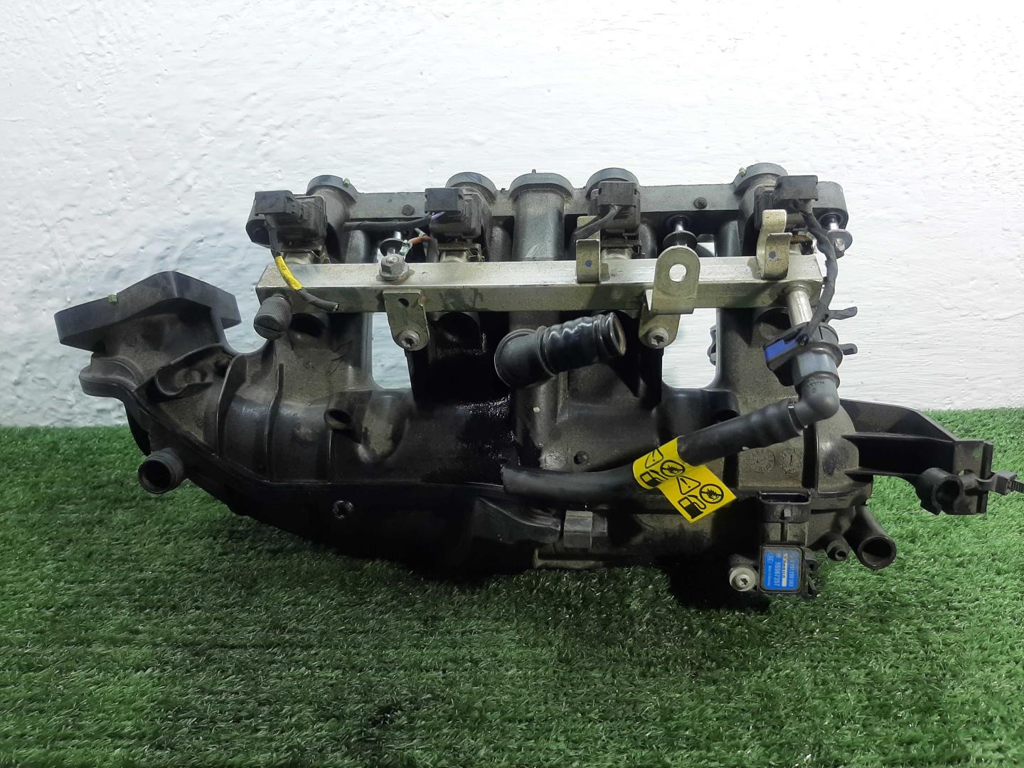 Коллектор впускной