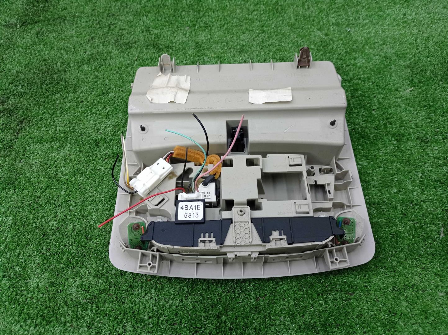 Плафон салонный