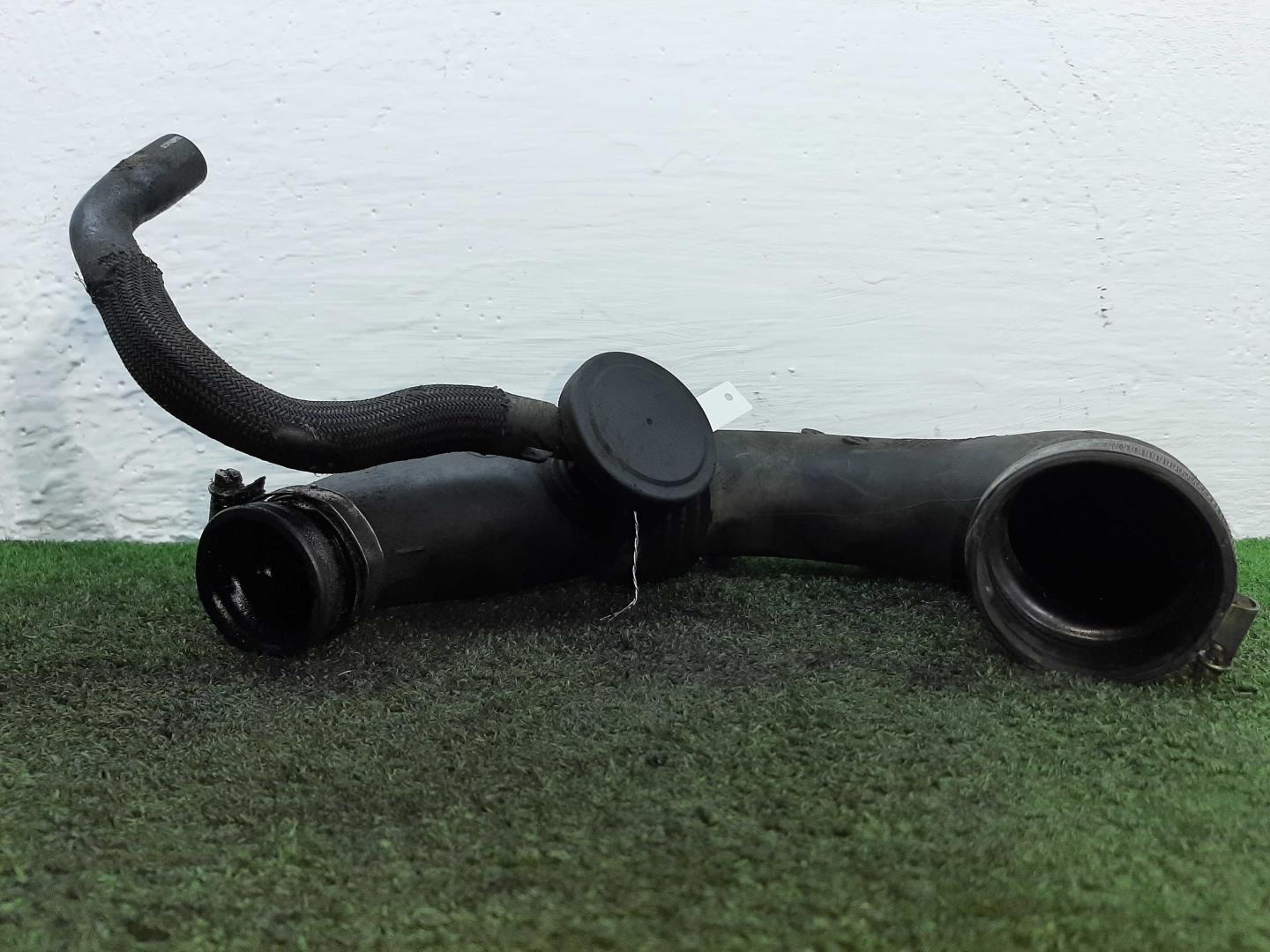 Патрубок интеркулера