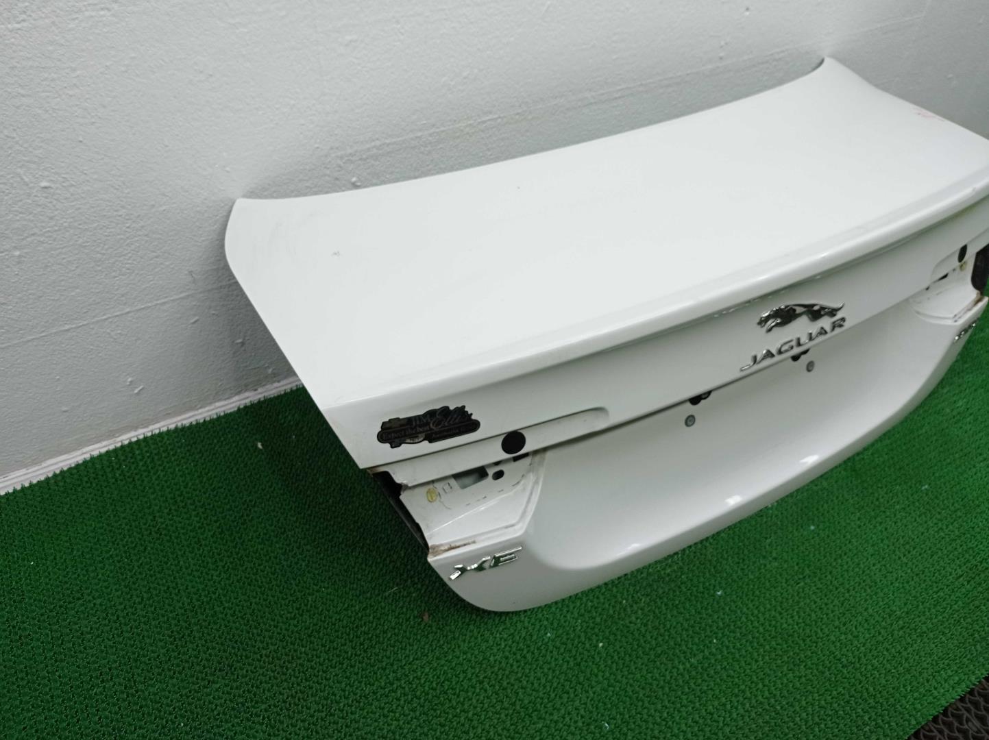 Крышка багажника