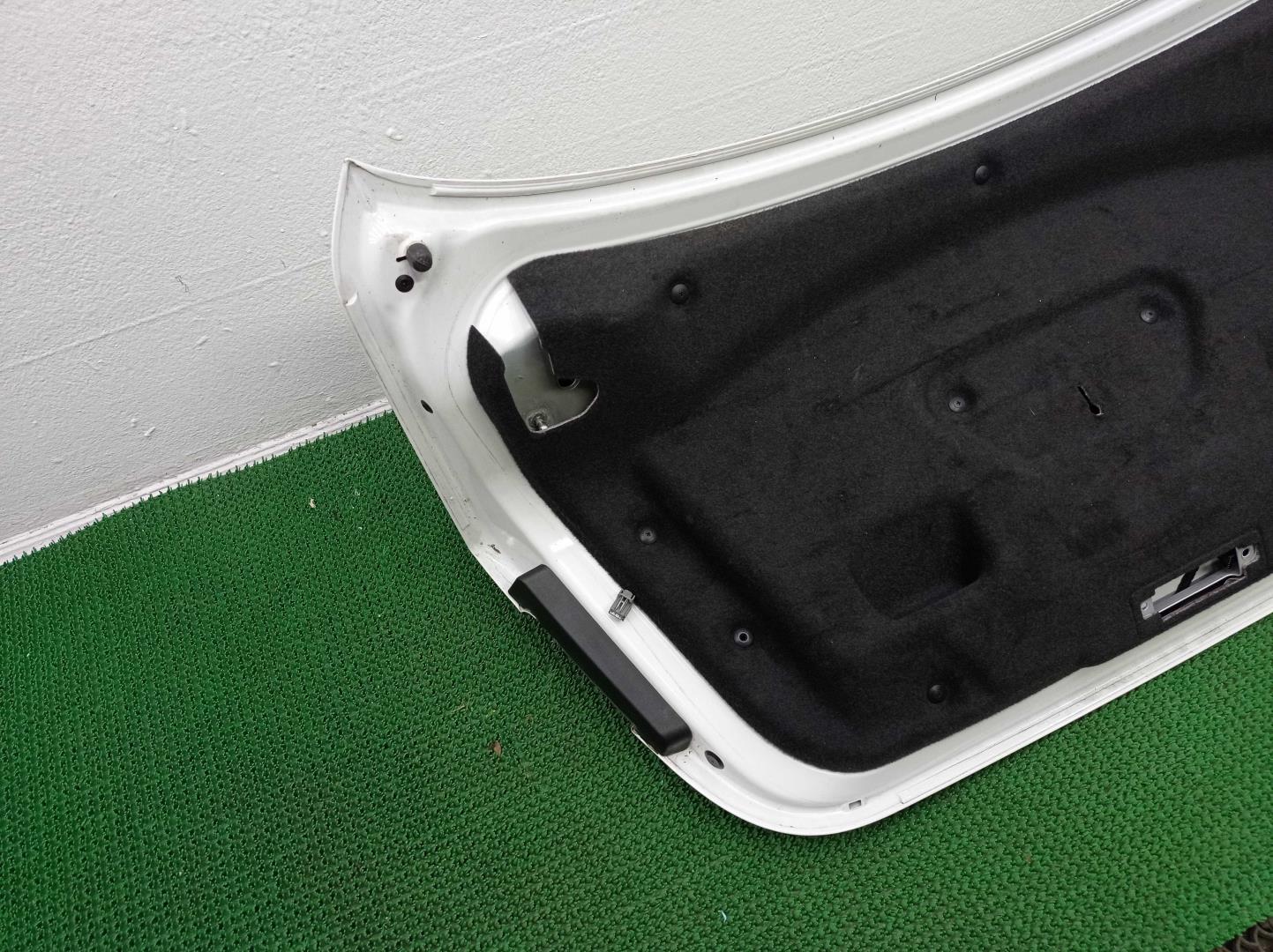 Крышка багажника